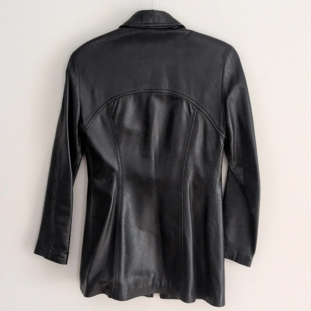 Vintage Danier Fitted ladies leather coat S - Picture 3 of 10